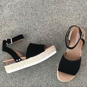 RESTOK Soda Topic Black Espadrille Platform Sandal